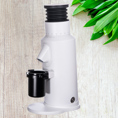 Grinder de granos de café de aleación de aluminio negro 8.5kg 300W 110V-220V Voltado