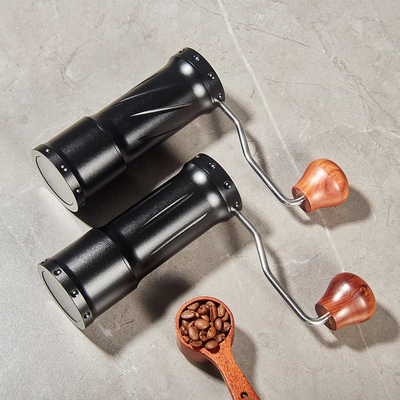 Capa manual de Single Dose Titanium de la amoladora de los granos de café del cuerpo cónico de la industria