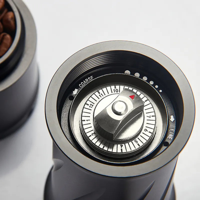 Capa manual de Single Dose Titanium de la amoladora de los granos de café del cuerpo cónico de la industria
